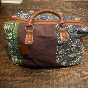 Cute duffle bag!